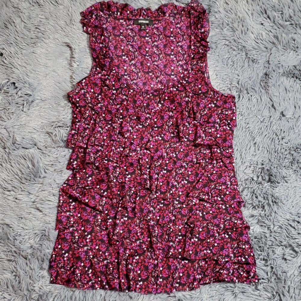 Express Floral Print Blouse - Medium - Picture 2 of 5